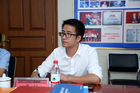 上海交通大學高級金融學院副院長潘杰一行蒞臨社科賽斯暨中國MBA教育網