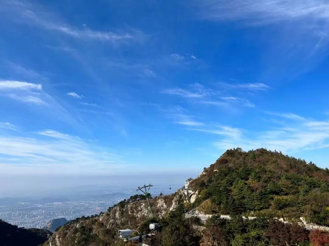我們一起，頂峰相見 