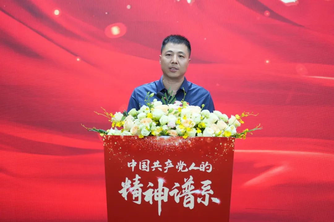 祝賀！社科賽斯黨支部書記李發進被授予“改革開放精神”宣傳大使！