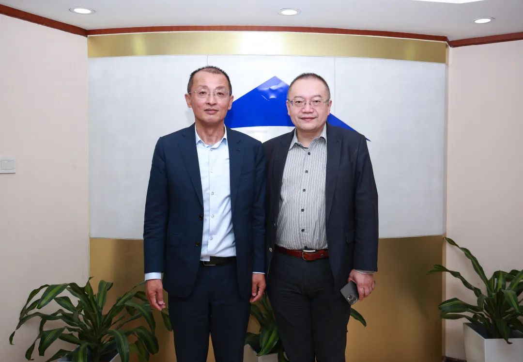 熱烈歡迎法國布雷斯特商學院校長沈岱博士、Clovitis中國辦公室負責人劉彥麟一行來訪社科賽斯！